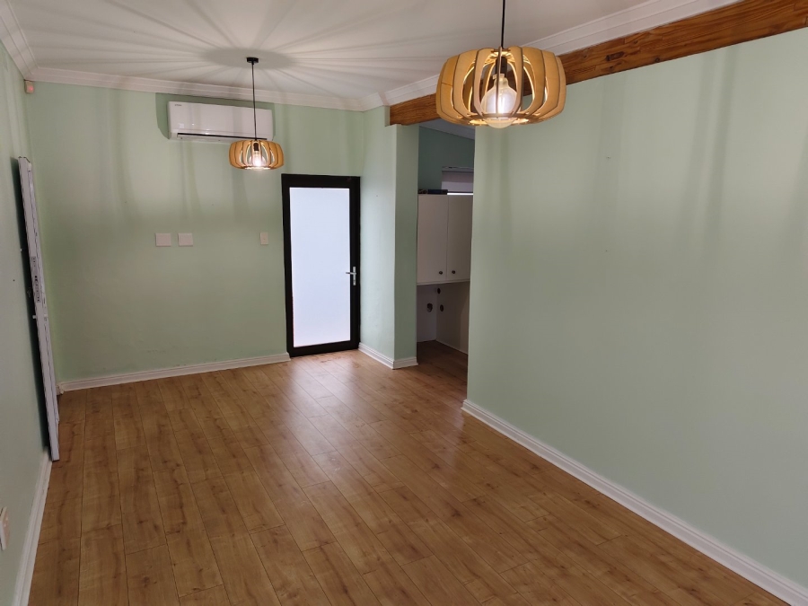 To Let 2 Bedroom Property for Rent in Groenvlei Western Cape